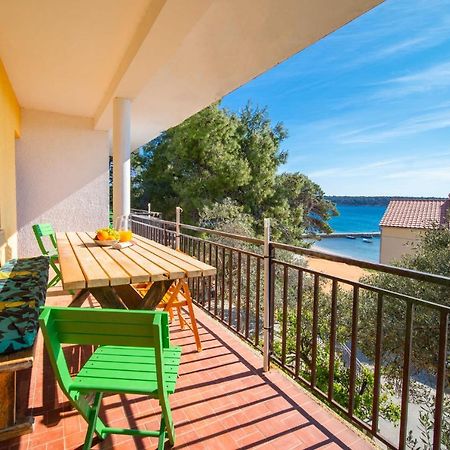 Fia 70S Beach Apartment Rab Town Exterior foto