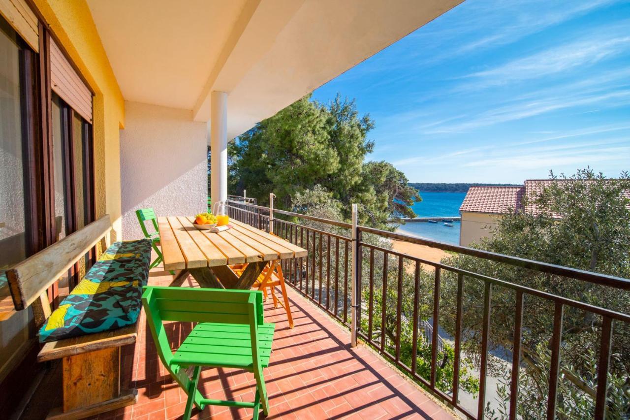 Fia 70S Beach Apartment Rab Town Exterior foto